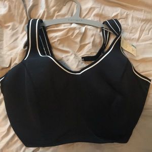 High-Impact Molded Underwire Bra -40H